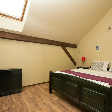 Spot Apartment *